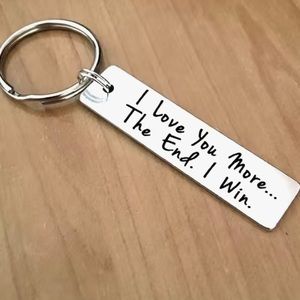 “ I love you more” keychain